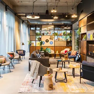 Moxy Berlin Airport Schönefeld